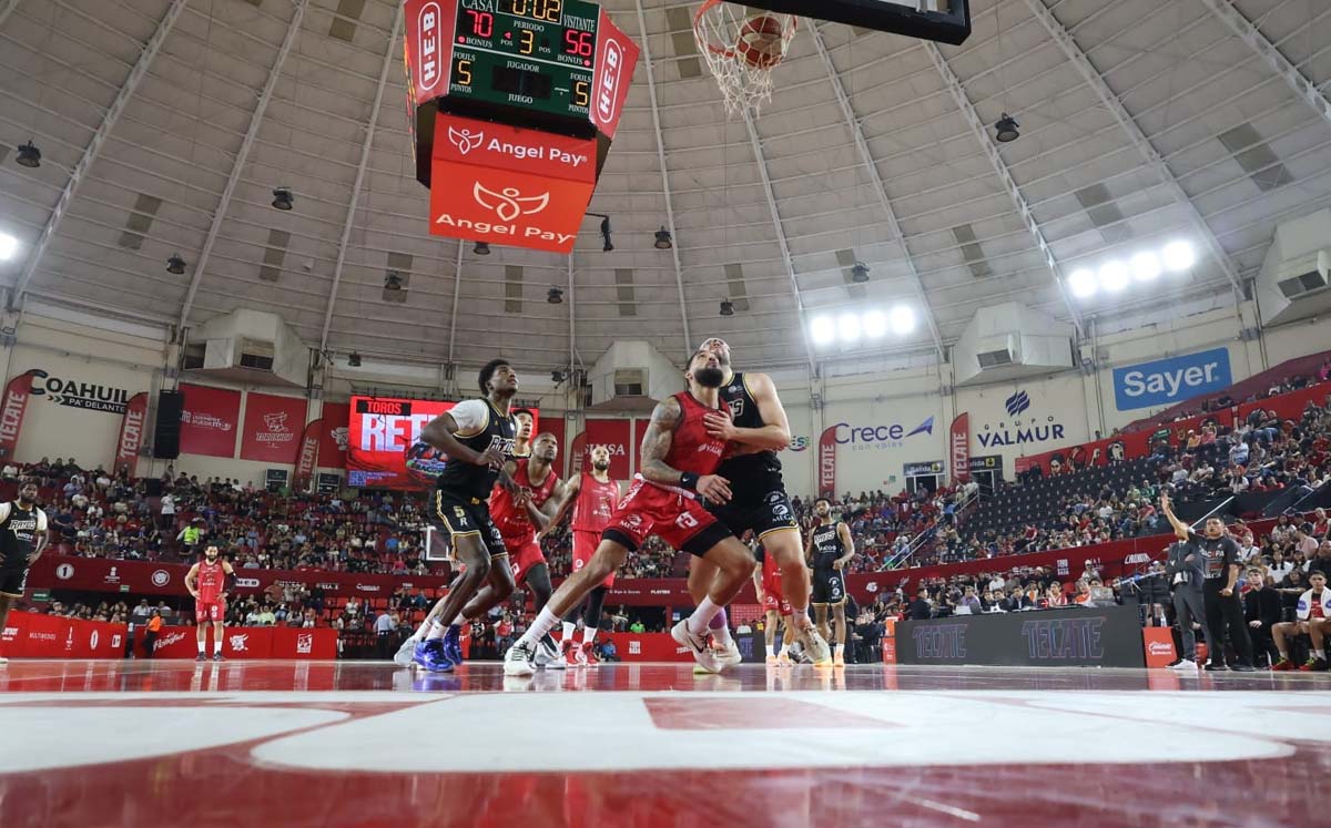 Toros Laguna gana a Rayos de Hermosillo en casa. | Foto: Manuel Guadarrama