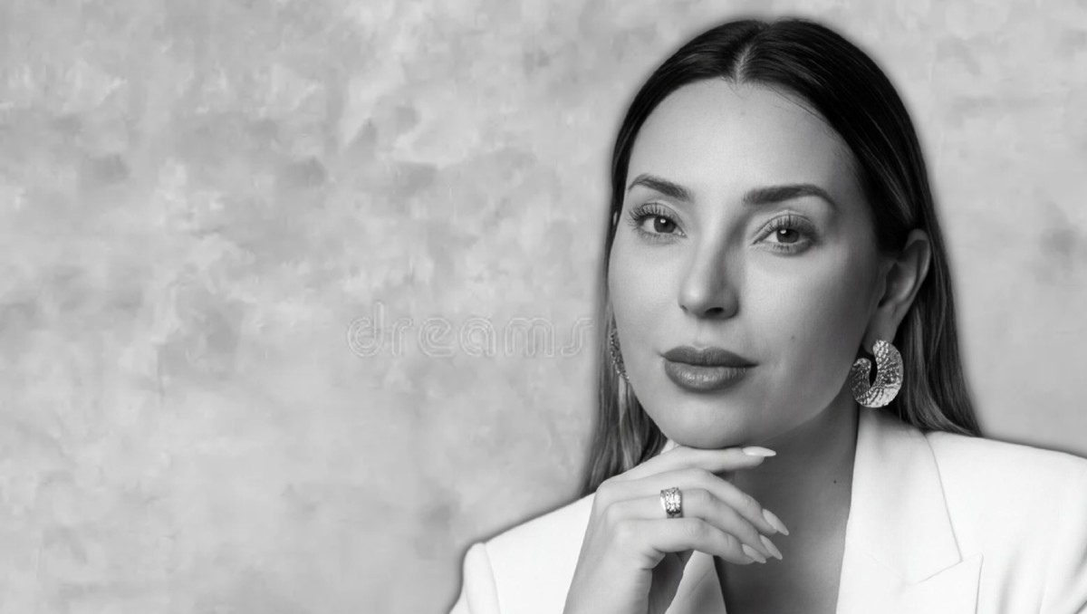 Amparo López regresó a México.