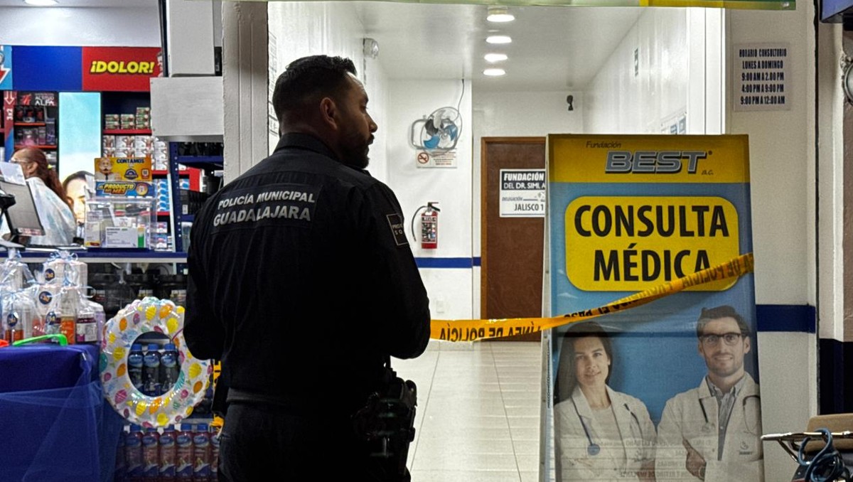 El consultorio se encuentra en el local que ocupa una farmacia de cadena en Guadalajara (Usi Toledo)