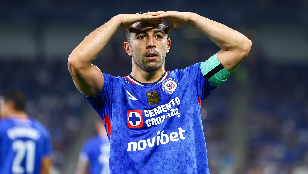 Erik Lira respaldó a Nicolás Larcamón frente a las críticas por los últimos resultados; también aseguró que Cruz Azul no está en crisis