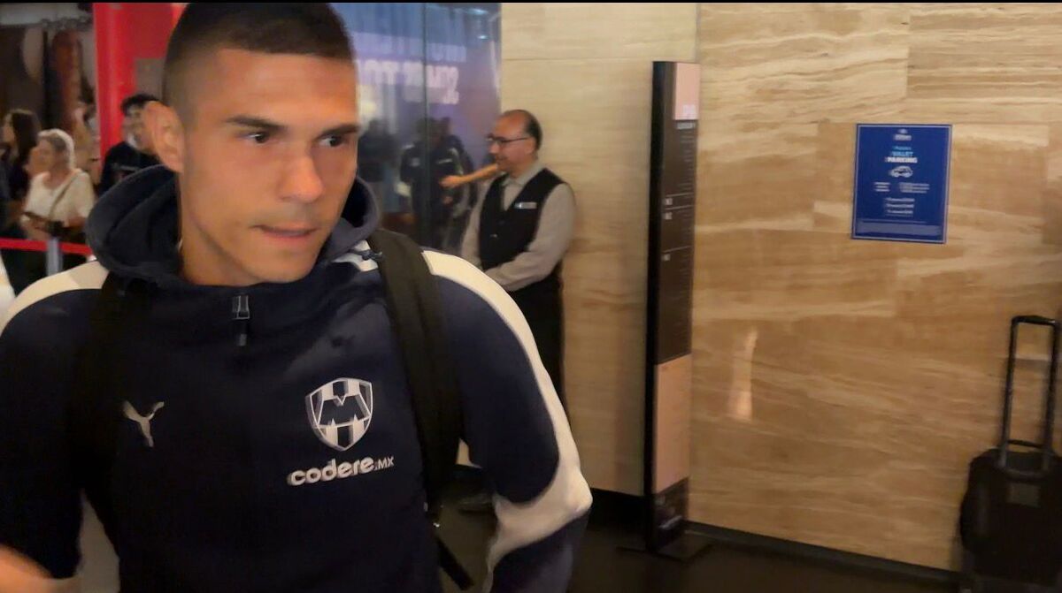 El serbio fue de los jugadores más aclamados por la afición que recibió a Rayados (Foto: Alberto Ávalos)