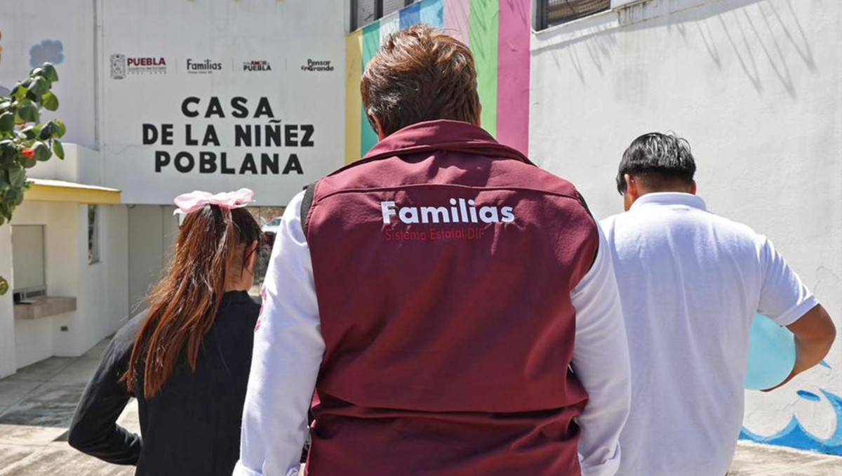 El DIF Puebla ha promovido cinco adopciones en elo que va de 2026. | Foto: Especial