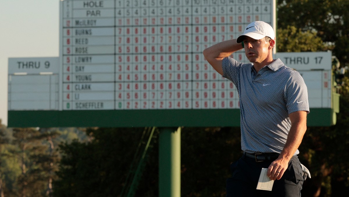 Rory McIlroy descuida el liderato en Augusta y permite que Cameron Young lo alcance (Reuters)