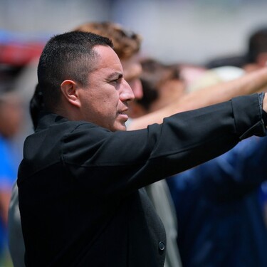 El Dr. Luis Raúl González Pérez, presidente de los Pumas, respaldó el proyecto de Efraín Juárez y confía en que se afianzarán en la Liga MX