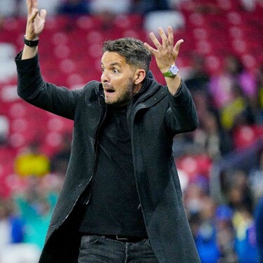Nicolás Larcamón, director técnico de Cruz Azul