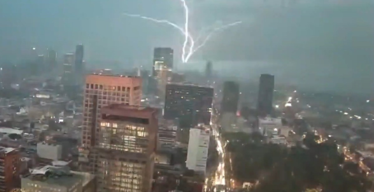 La tormenta eléctrica tuvo mayor intensidad en la zona poniente de la Ciudad de México. | Especial