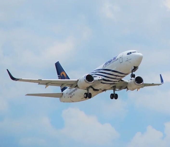 La aerolínea mexicana Magnicharters suspendió operaciones desde el Aeropuerto Internacional de la Ciudad de México. | Especial.