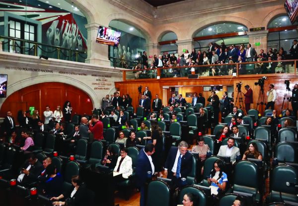 También avaló eficientar el trabajo parlamentario y fortalecer el Inesle. CIVÁN CARMONA