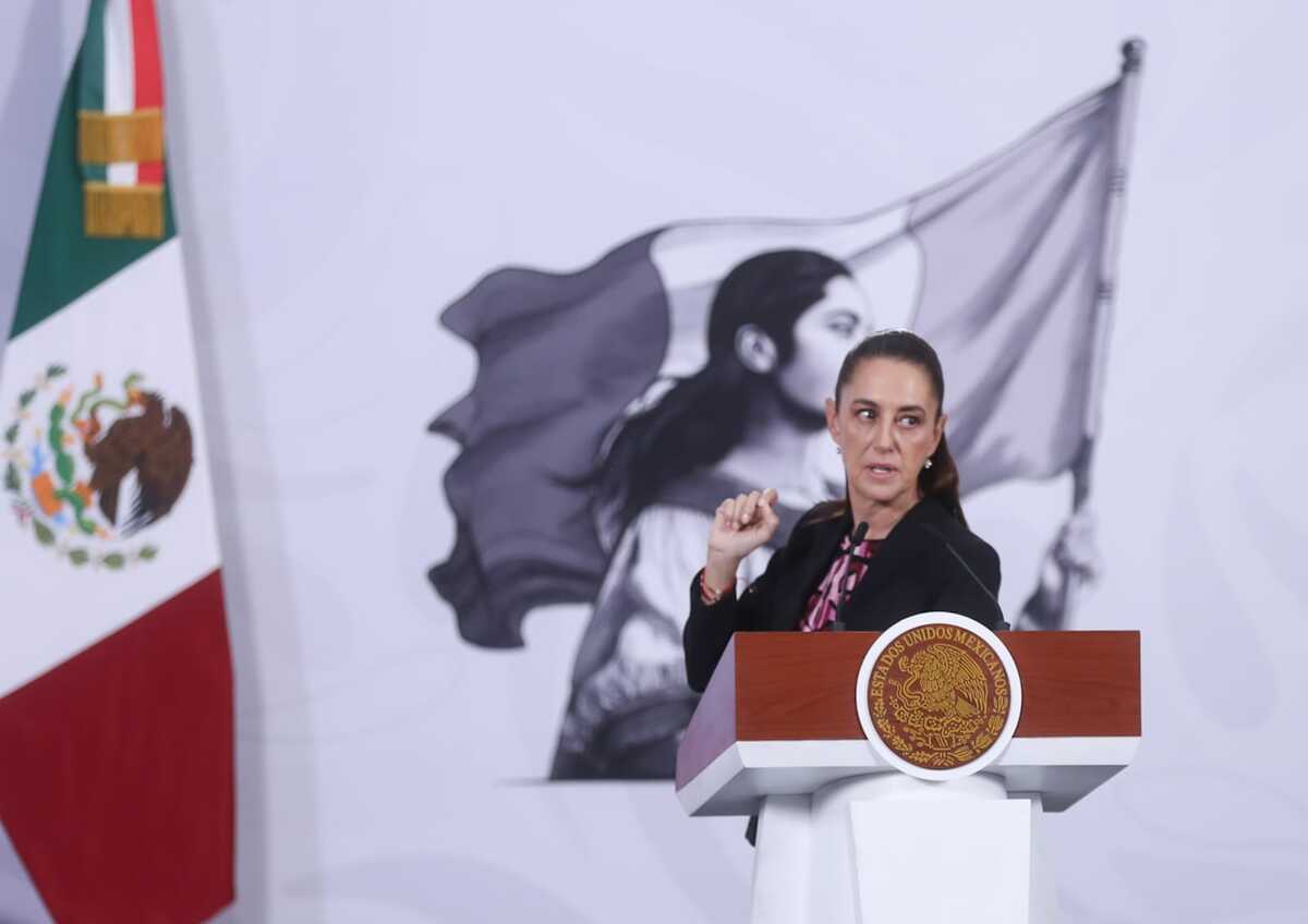 Claudia Sheinbaum asegura apoyo a los usuarios afectados de Magnicharters | Foto: Araceli López