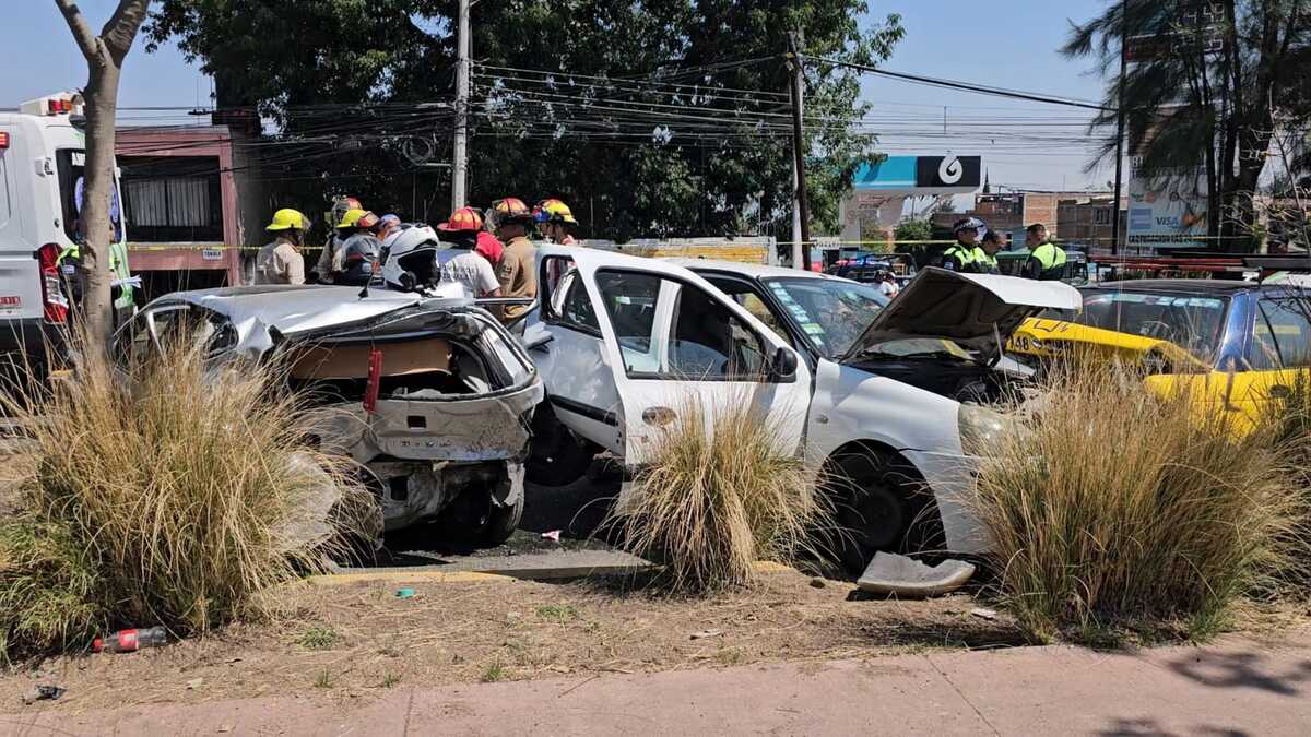 El fatal accidente ocurrió a la altura de la colonia Francisco Villa. (Juan Carlos Munguía)