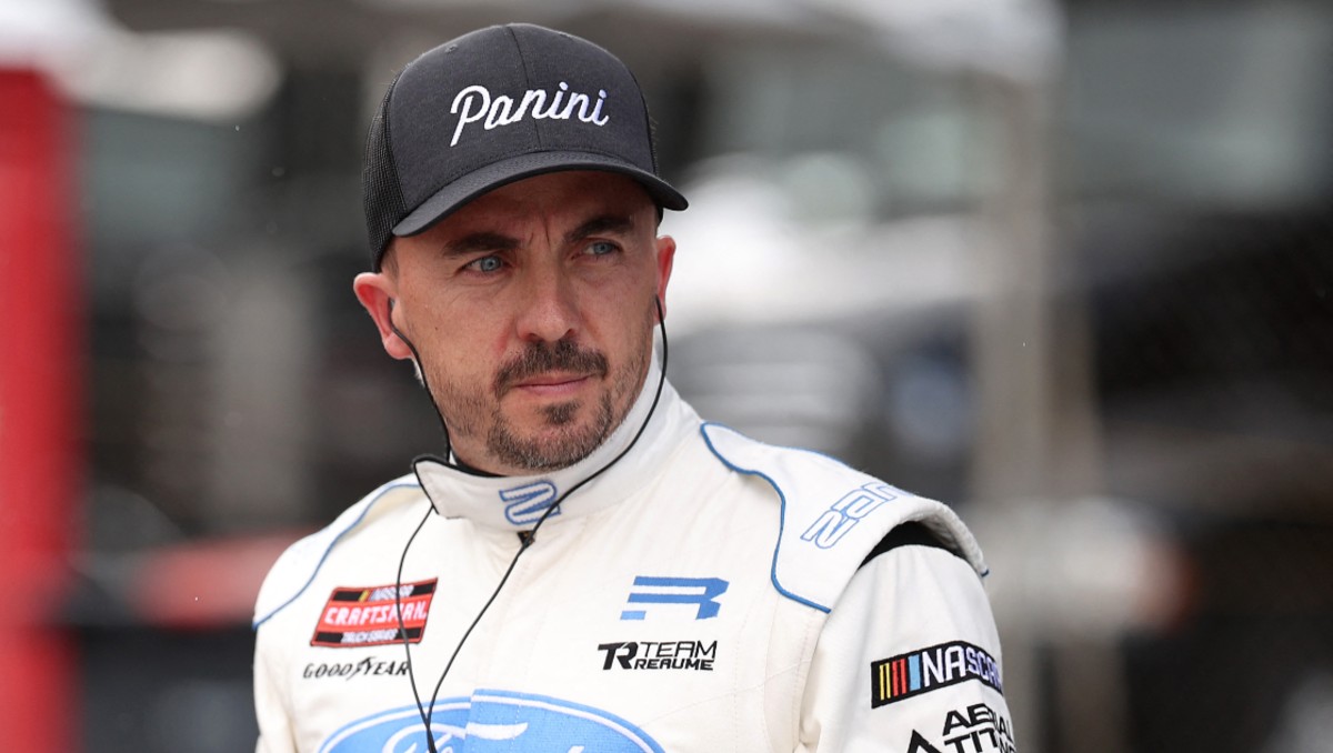 Frankie Muniz, protagonista de Malcolm el de en medio, sufre choque durante carrera de NASCAR (AFP)