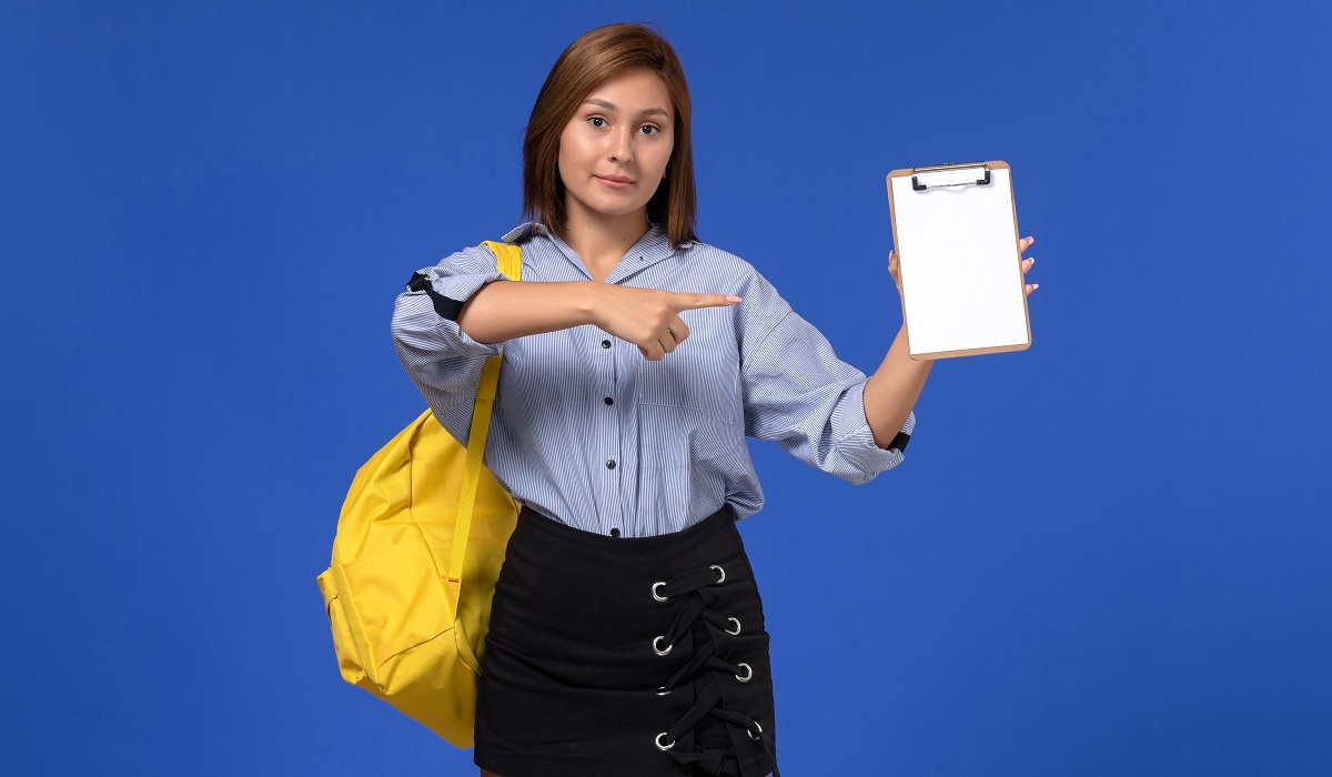 Lo importante en estas pruebas es estudiar y estar relajado para su realización. (freepik.es)