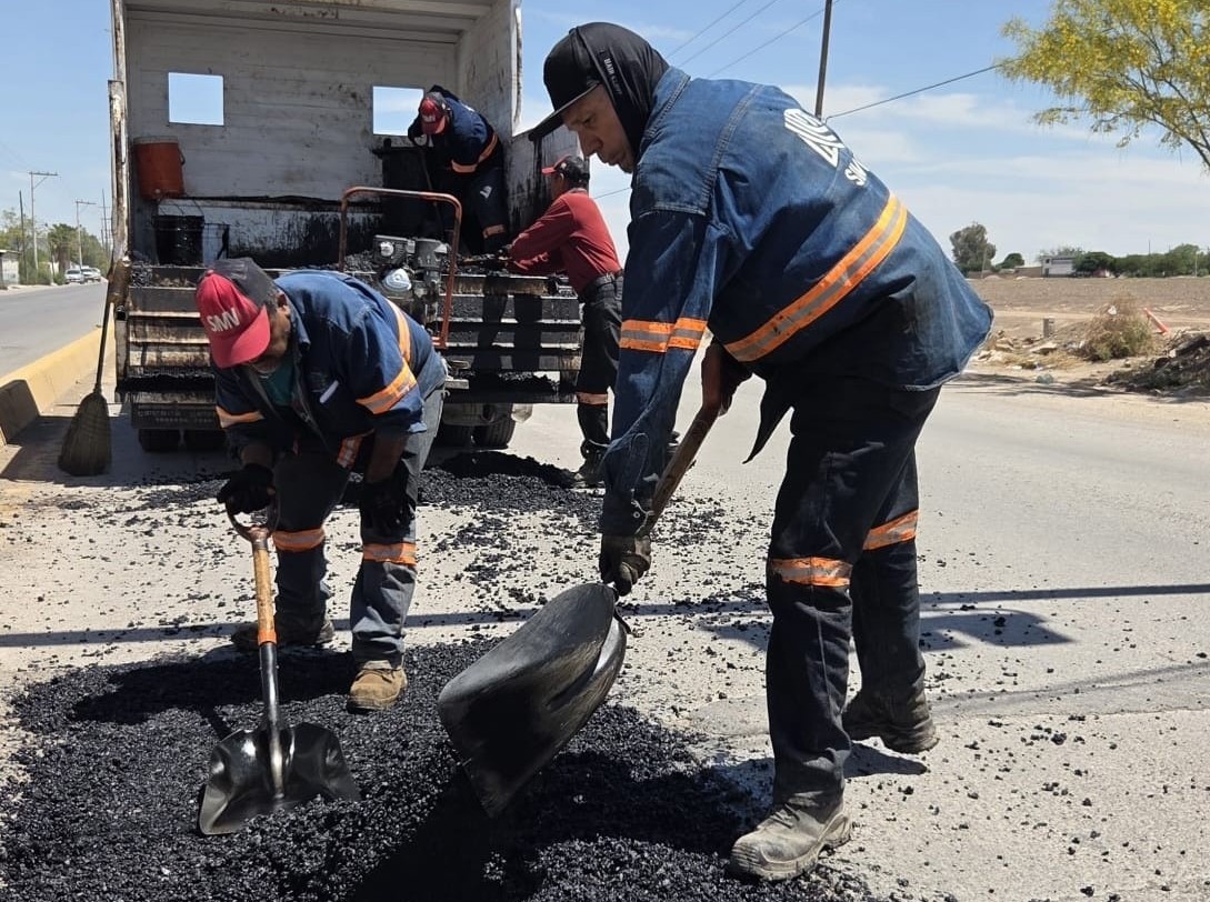 Miles de metros cuadrados se han rehabilitado en programa de bacheo en Torreón | Especial