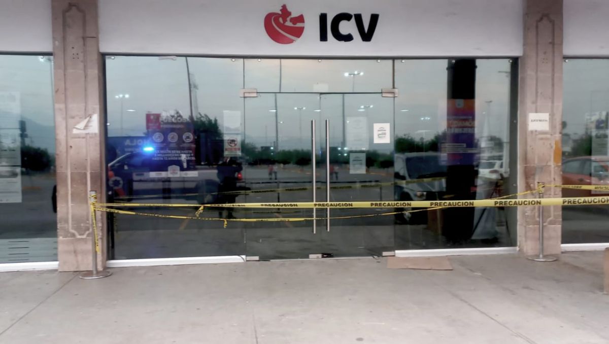 Tras provocar daños en el edificio, el guardia fue localizado oculto | Especial