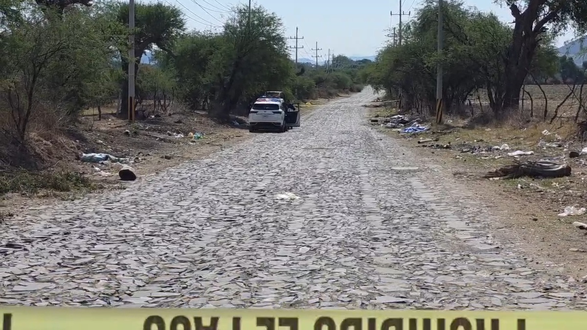 El cuerpo del hombre fue localizado en una brecha de Tlajomulco. (Juan Carlos Mnguía)