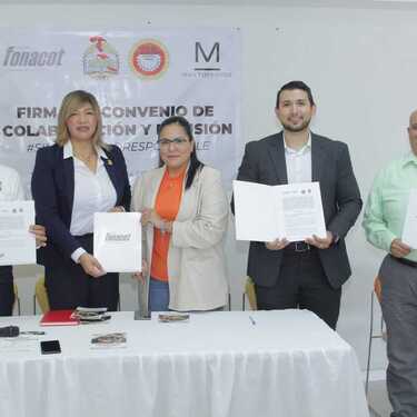 El acuerdo busca acercar a más trabajadores los créditos en efectivo de Fonacot, que ofrecen montos de hasta cuatro meses de salario con tasas competitivas.