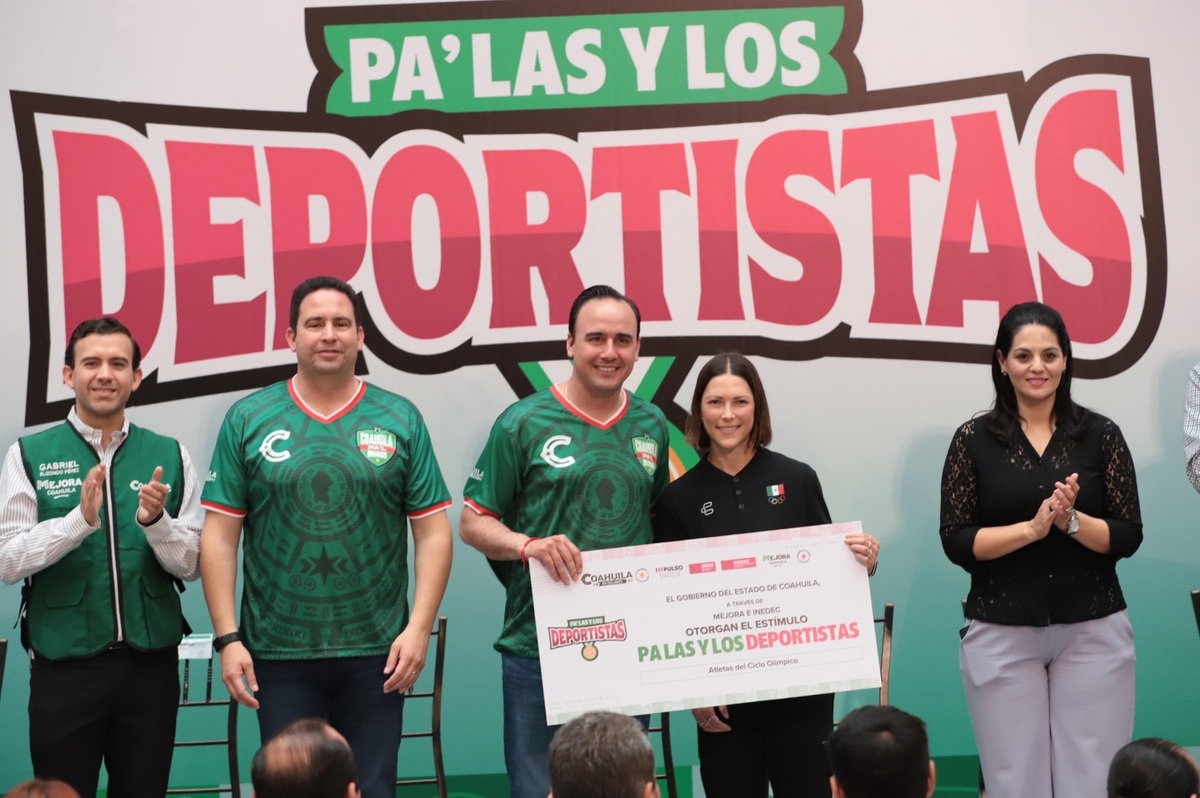 El gobierno estatal otorgó 10 mil 400 pesos a cada atleta medallista.| Redes.