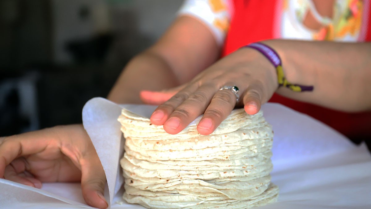 La industria harinera y tortillera reiteró su compromiso de mantener la estabilidad de precios