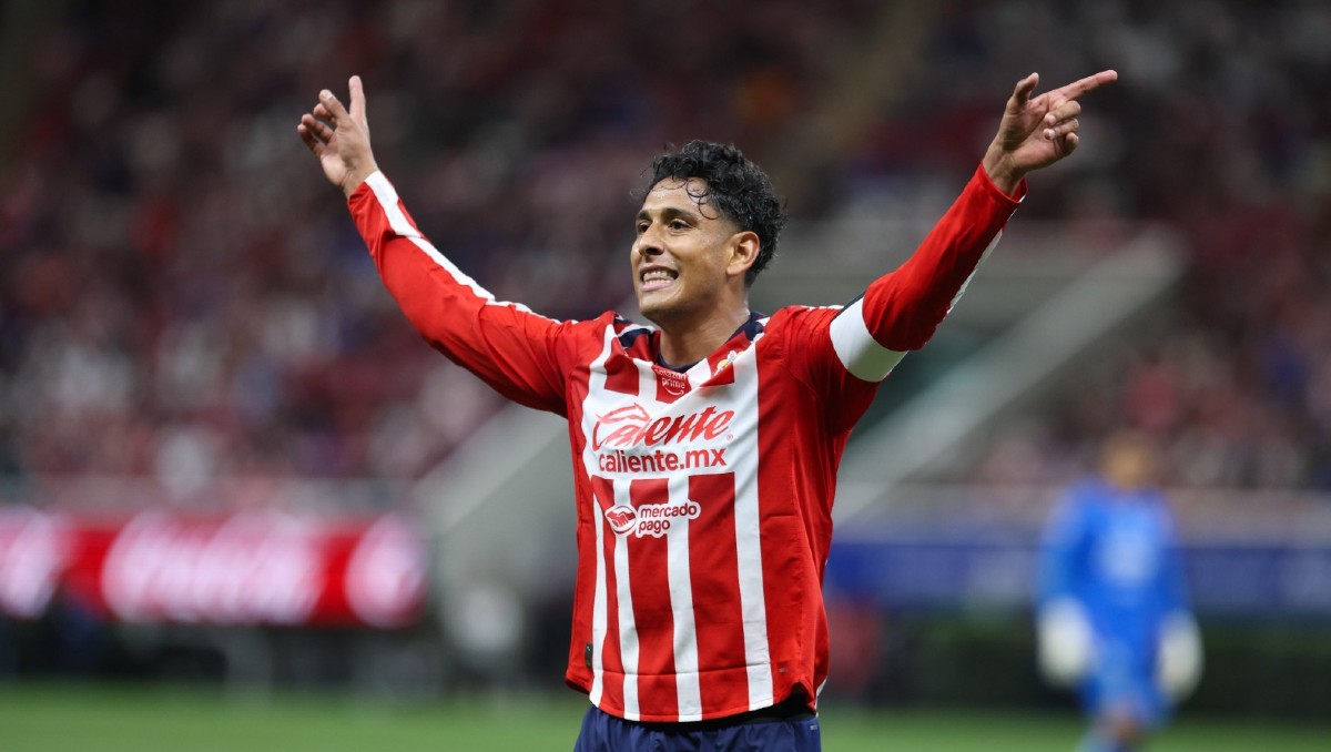 Luis Romo defensa de Chivas (Mexsport)