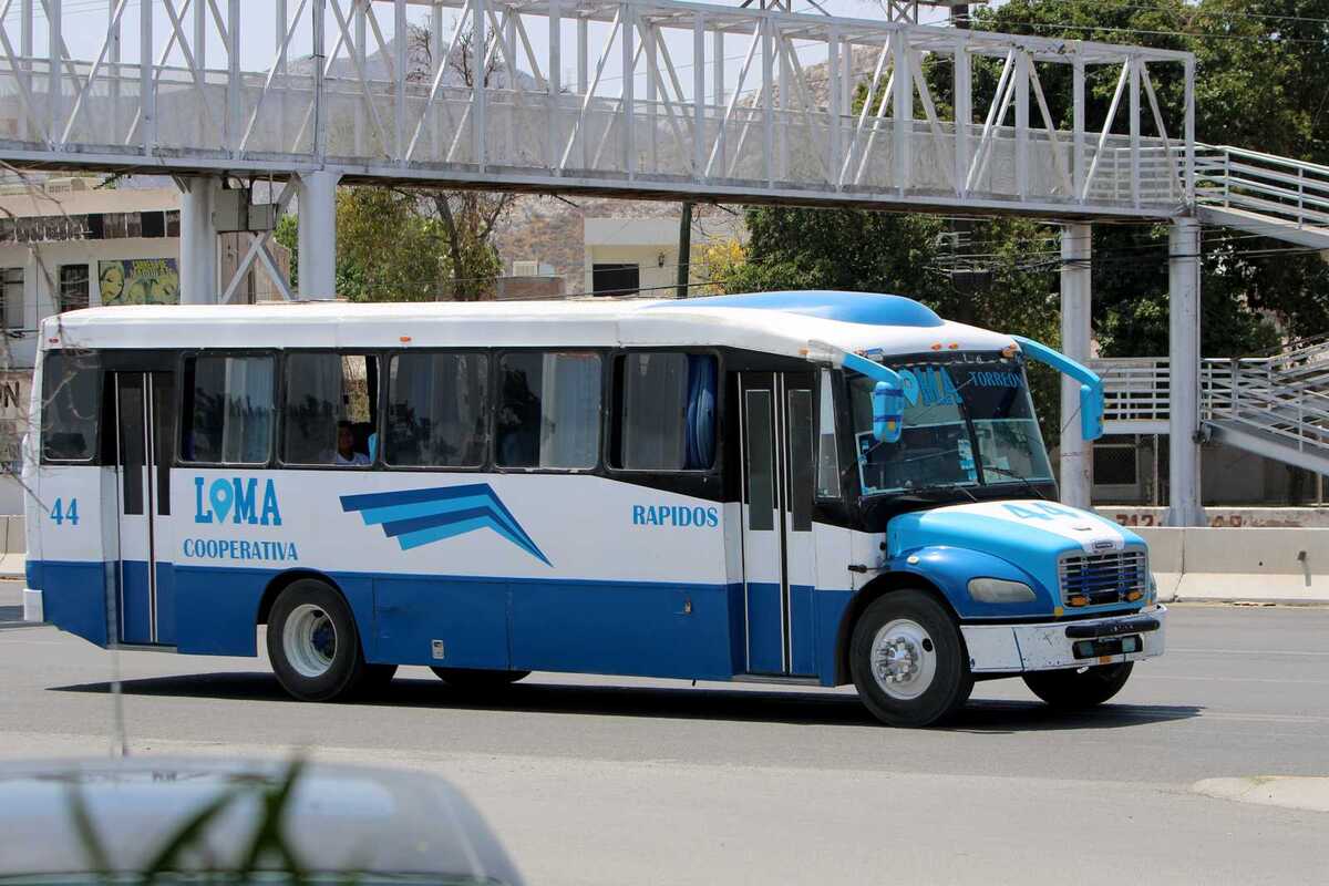 El transporte público en Durango ha sido un tema de señalamientos por el mal estado de las unidades.| Rolando Riestra.