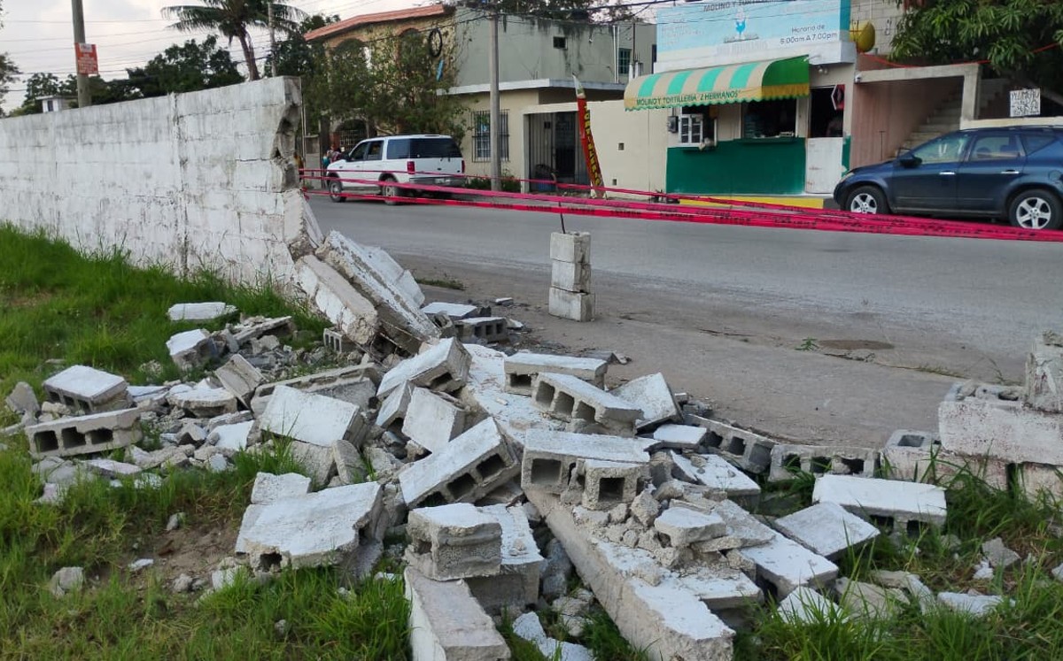 Derriban barda de kínder y huyen; comunidad escolar queda expuesta e intranquila en Ciudad Madero. | Mario Juárez