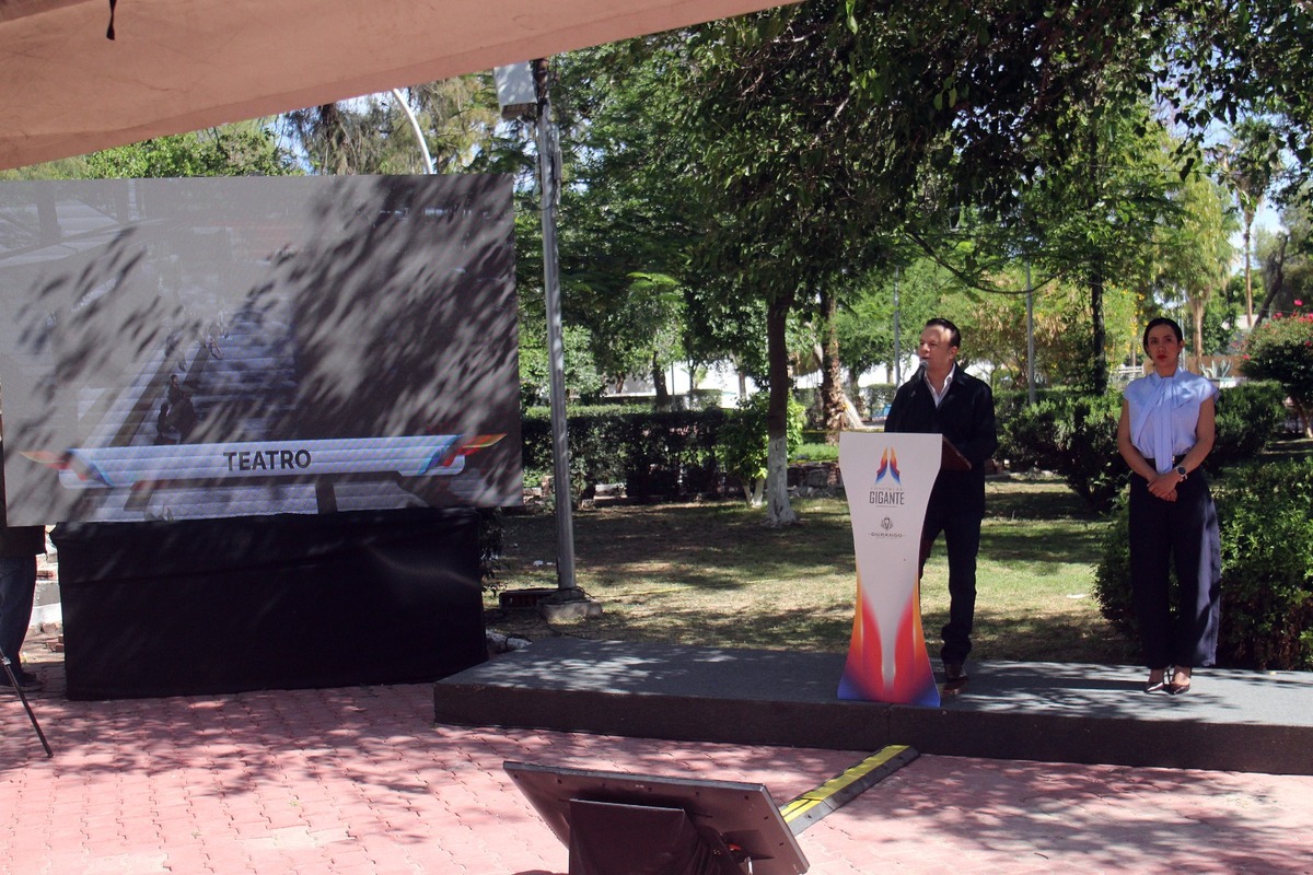 Gobernador de Durango y Alcaldesa de Gómez Palacio presentan primera etapa de rehabilitación en Parque Morelos  | Rolando Riestra