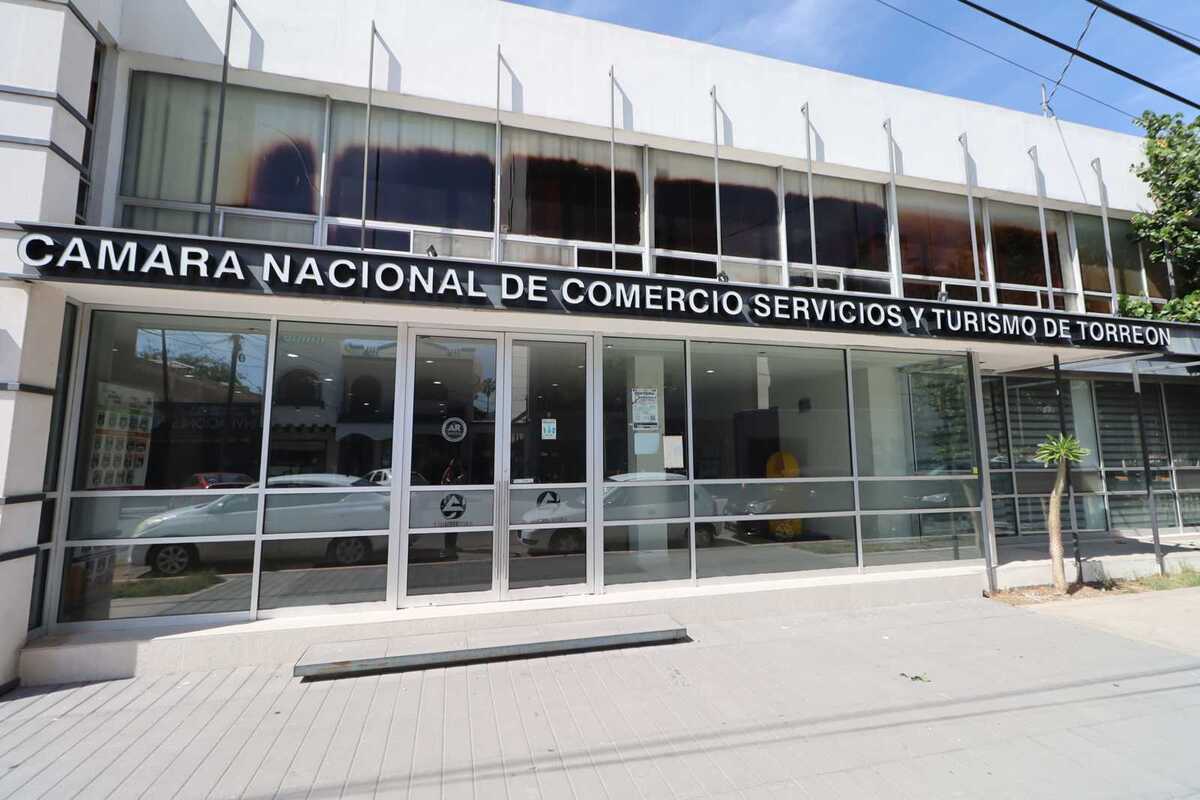 El organismo empresarial advierte que la creación de un sistema universal de salud podría colapsar la capacidad del IMSS.