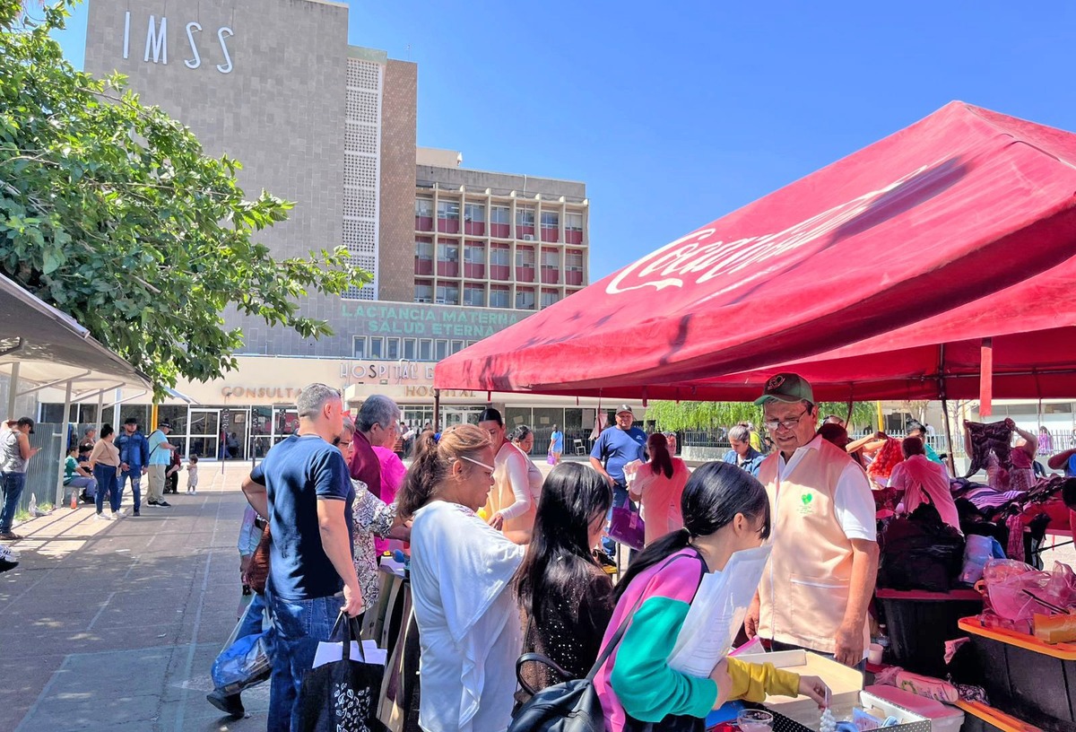 Entre los artículos disponibles destacan ropa, calzado, utensilios para el hogar. | Roberto Amaya