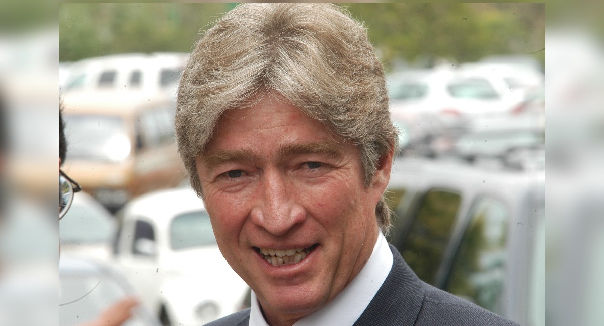 El empresario también incursionó en el sector bancario, la telefonía y hotelero. | Foto: Archivo MILENIO