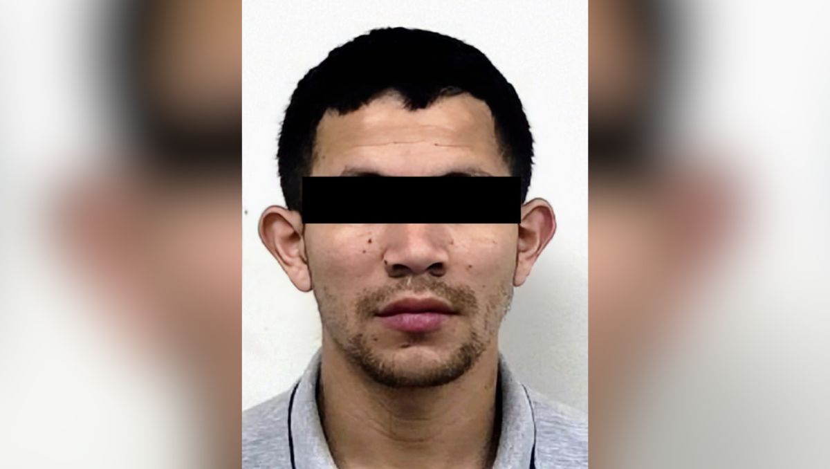 El presunto agresor, Emanuel "N" de 30 años, recibió la notificación de la orden de aprehensión por homicidio.| Especial