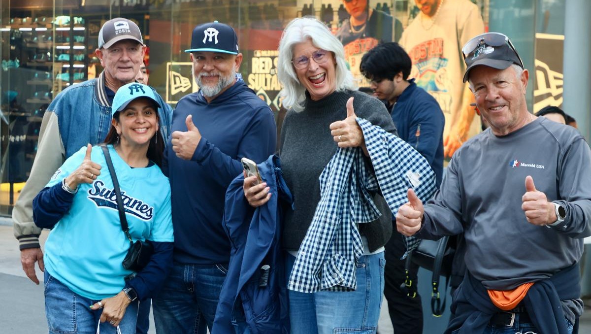 Sultanes trabaja sorpresas para su afición a lo largo de la temporada (X @SultanesOficial)