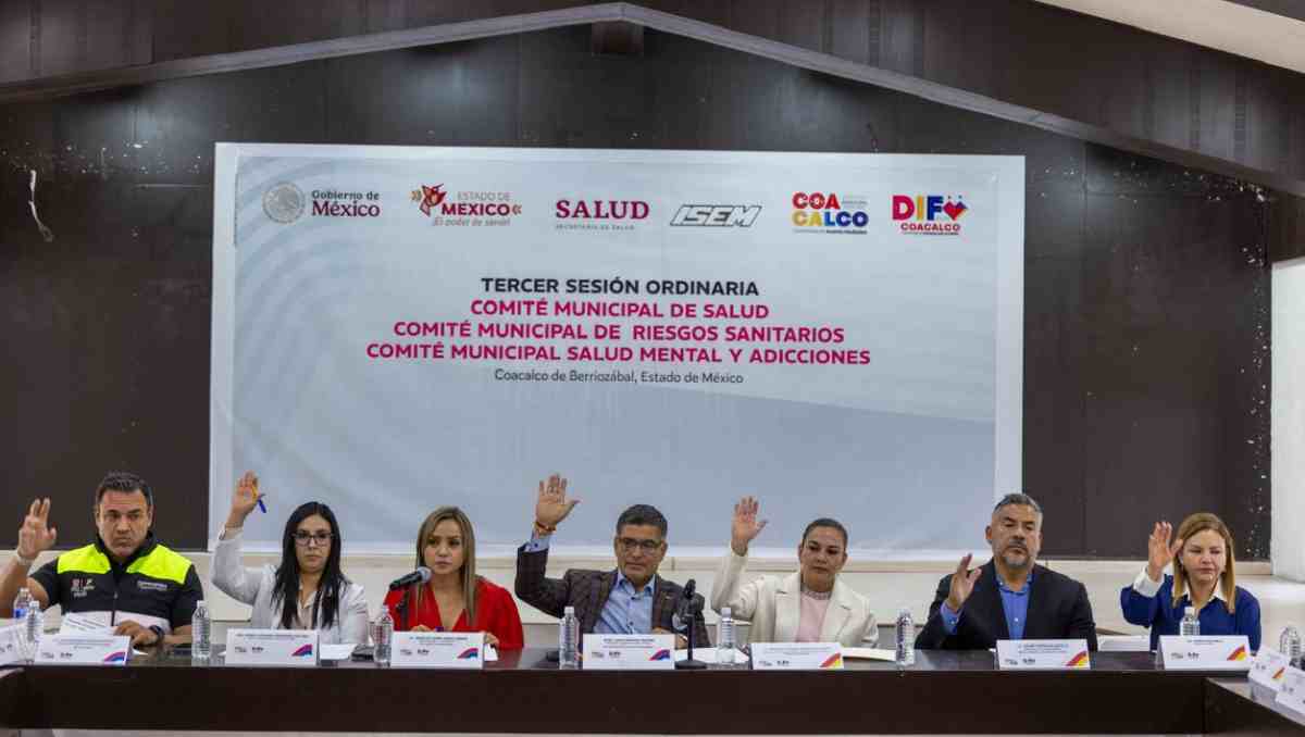 Se acordó generar mesas de trabajo con comerciantes y empresarios para dar a conocer los lineamientos y normas. Foto: Especial