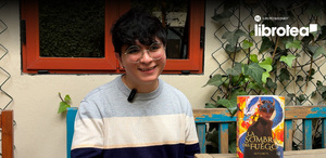 Alex García y los libros que construyen mundos