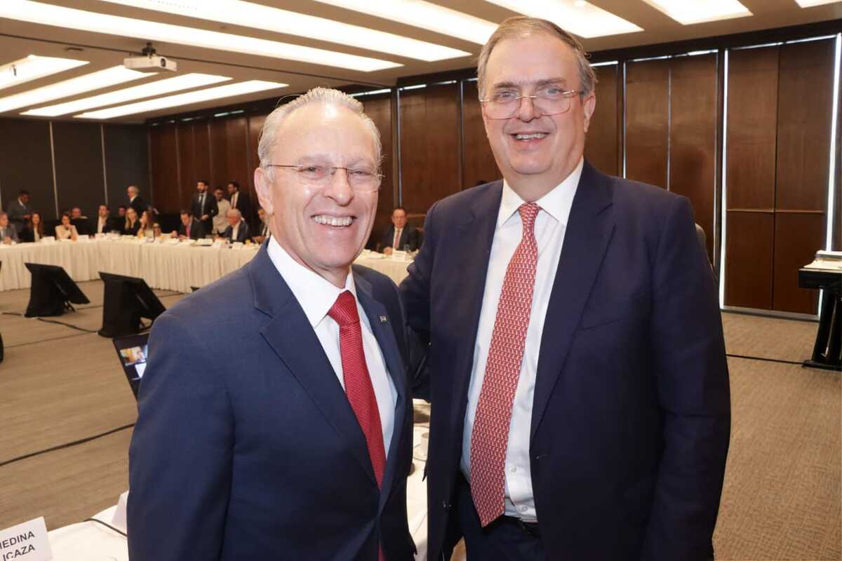 Ebrard comentó que la prioridad será la inversión extranjera y elevar la competitividad de la región. | Foto: Especial