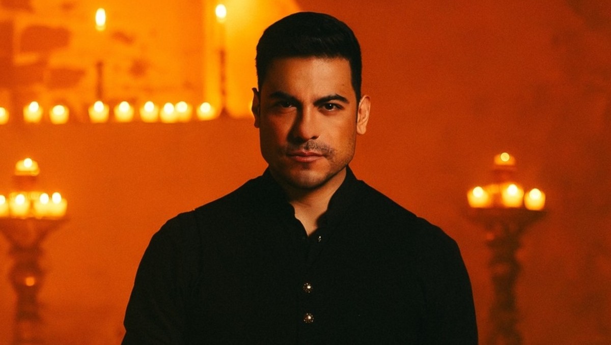 El cantante fue a una entrevista con Javier Paniagua. | Especial