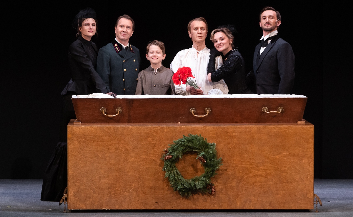 Elenco de ‘Muerte ordinaria’. (Cortesía del FIAV Bogotá)