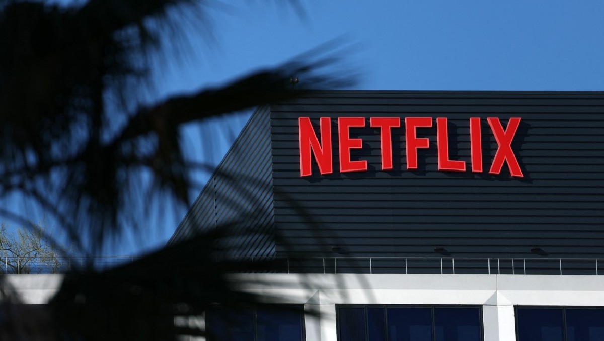 Logo de Netflix aparece en las oficinas del estudio de Hollywood de la compañía en Sunset Bronson Studios en Los Ángeles, California.  | Foto: AFP