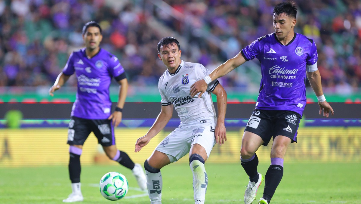 Mazatlán FC se despide del 'Viernes Botanero' después de empatar en casa ante Querétaro (Imago7)