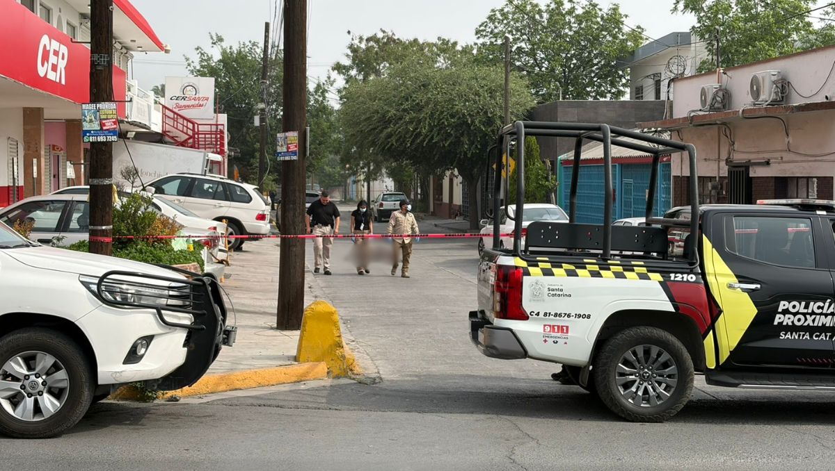 Cuerpos de emergencia confirmaron el fallecimiento de un hombre, aparentemente en situación de calle. Susana Paredes