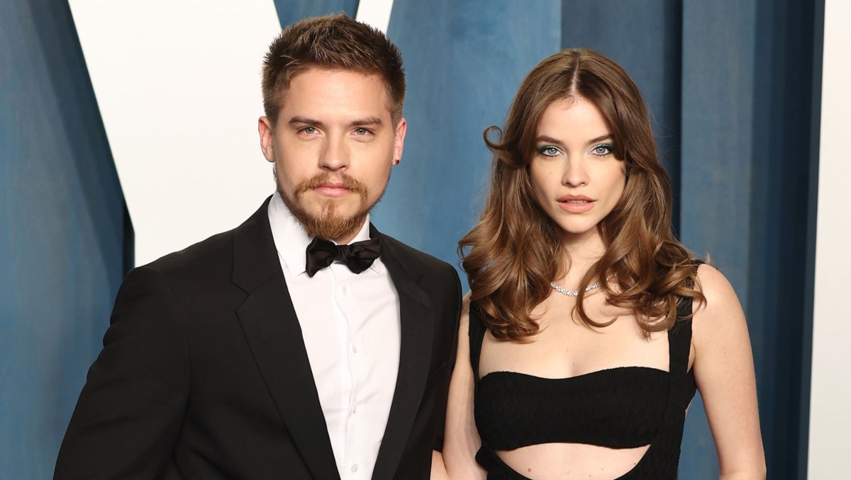 Dylan Sprouse y Barbara Plavin