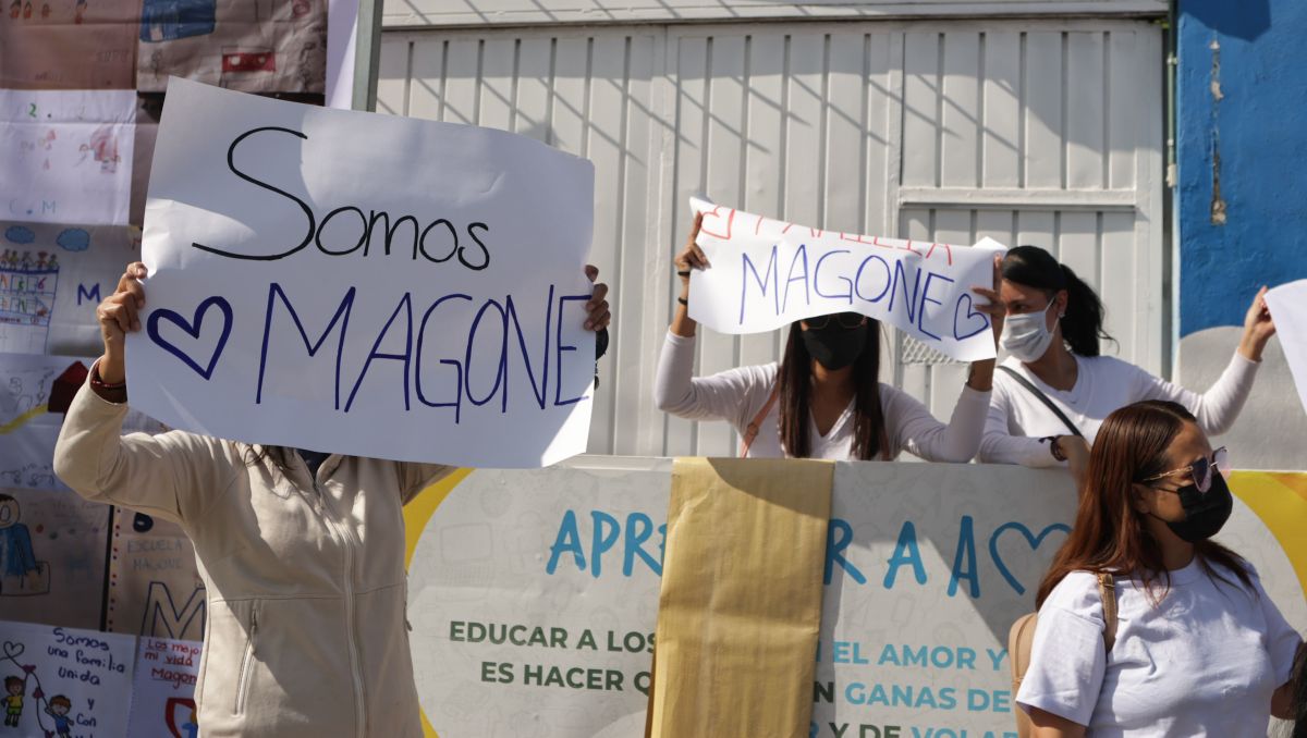 Manifestación en apoyo al Colegio Carrusel Magone | Agencia EsImagen