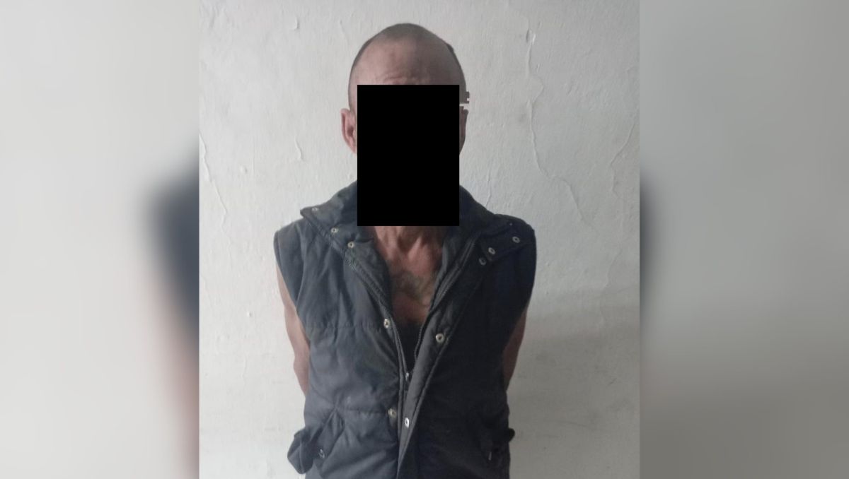 Portaba un cuchillo con el que intentó intimidar a los policías al momento de su detención. | Especial