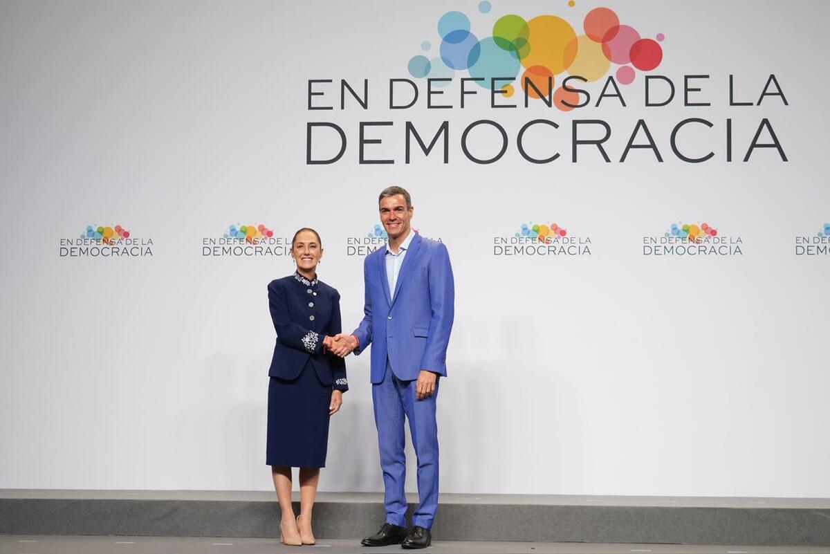 La presidenta Claudia Sheinbaum y el el presidente de España Pedro Sánchez. | Foto: Octavio Hoyos