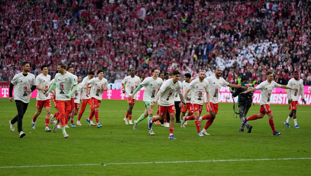 Bayern Múnich golea al Stuttgart y conquista su trigésimo quinta Bundesliga (AP)