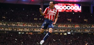 Las Chivas rompieron su récord de victorias en los torneos cortos al golear al Puebla en la jornada 15 del Clausura 2026