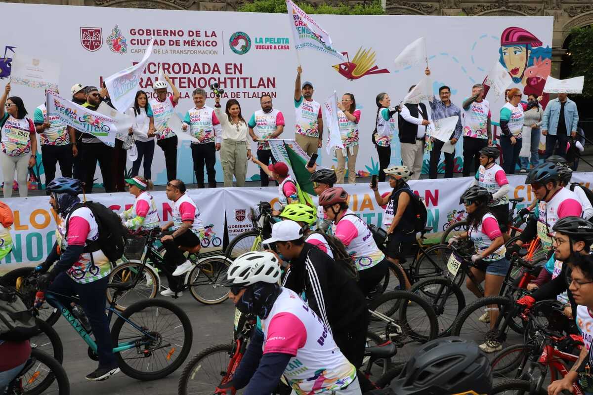 Clara Brugada encabezó la inauguración de la ciclovía la Gran Tenochtitlán en Tlalpan. | Foto: Javier Ríos