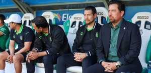 Tras la derrota ante Atlas, el técnico defendió a su plantel y aseguró que hay mejoría en el funcionamiento.