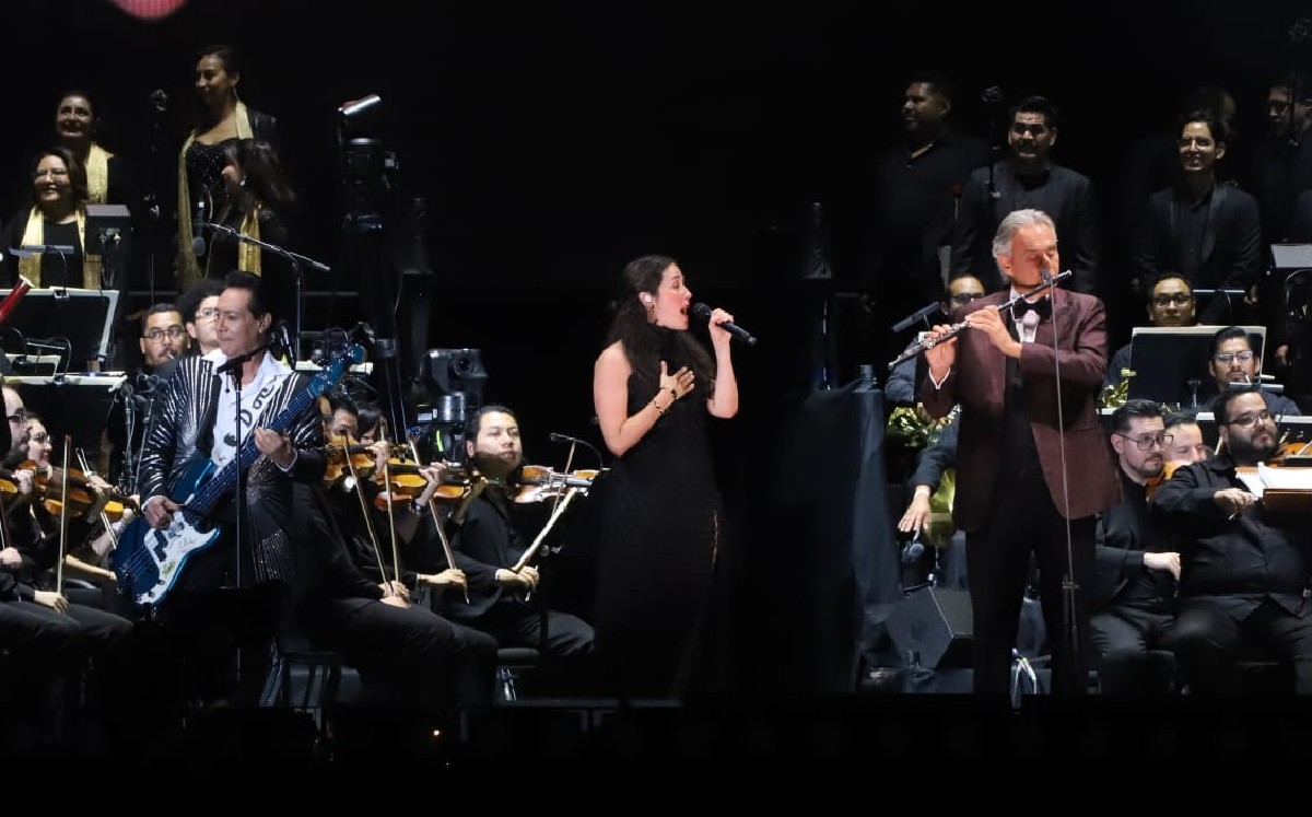 Más de 130 mil personas acudieron al concierto. Foto:  Jesús Quintanar