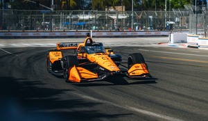 El piloto Pato O'Ward finalizó en la quinta posición del Gran Premio de Long Beach, carrera que ganó Alex Palou, quien ya es líder de la IndyCar.