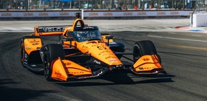 El piloto Pato O'Ward finalizó en la quinta posición del Gran Premio de Long Beach, carrera que ganó Alex Palou, quien ya es líder de la IndyCar.
